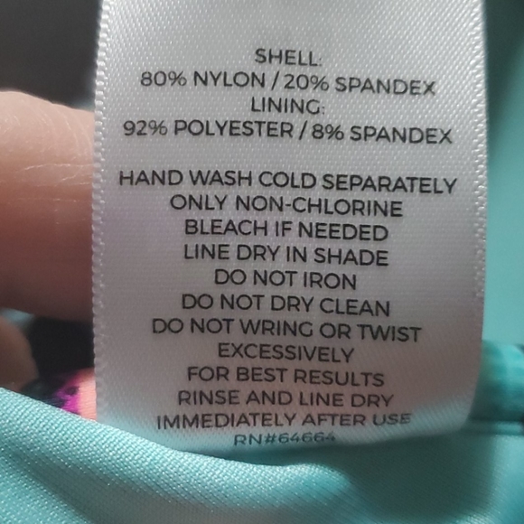 Shade & Shore multi-patterned bikini top size 34B - Picture 6 of 6